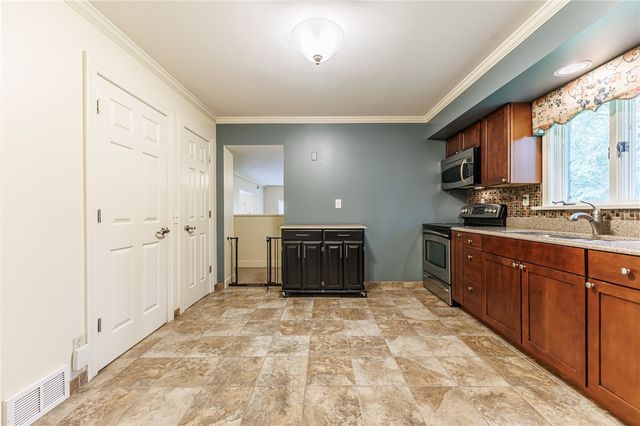1525 Elmwood Avenue, Brighton, NY 14620