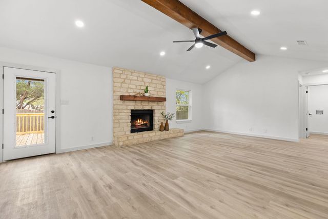 1806 Killarney DR, Leander, TX 78641