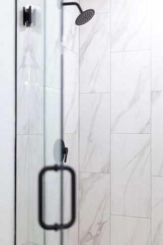 1806 Killarney DR, Leander, TX 78641