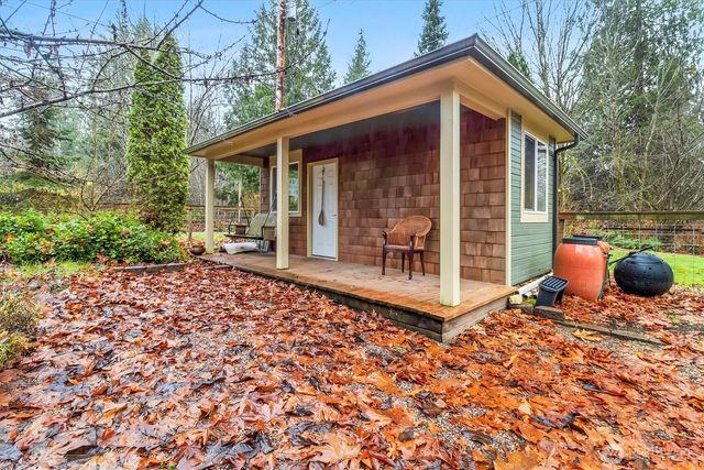 299 Friday Creek Road, Bellingham, WA 98229