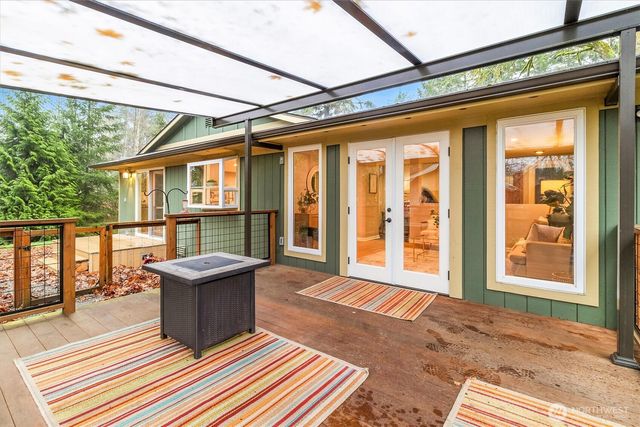 299 Friday Creek Road, Bellingham, WA 98229