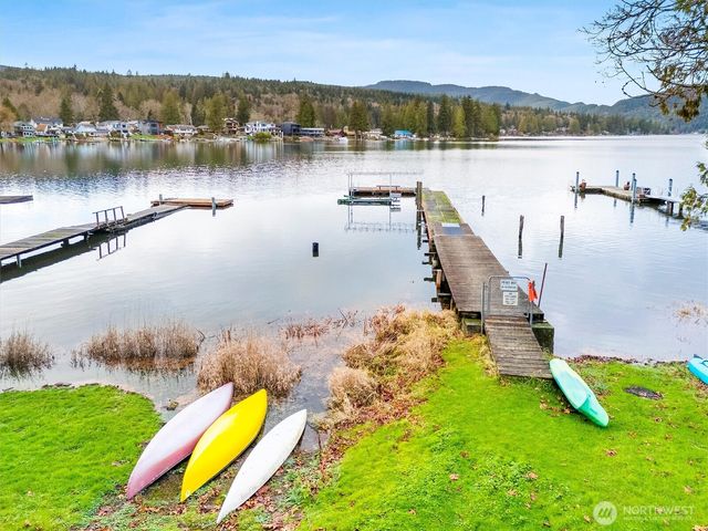 299 Friday Creek Road, Bellingham, WA 98229