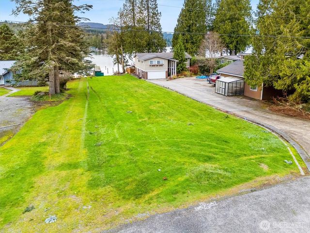 299 Friday Creek Road, Bellingham, WA 98229