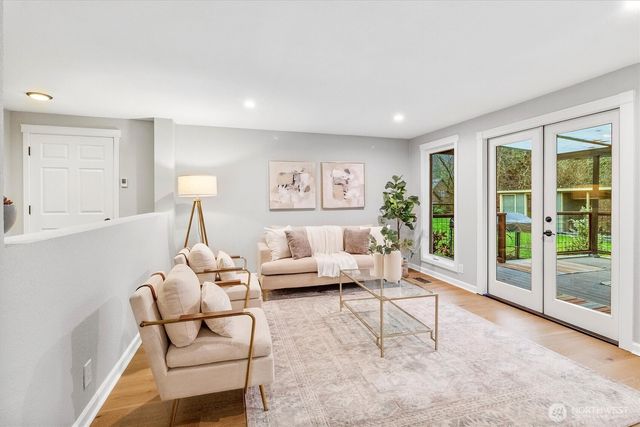 299 Friday Creek Road, Bellingham, WA 98229