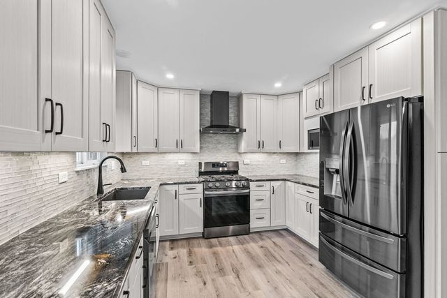 1658 Centennial Drive, Antioch, IL 60002