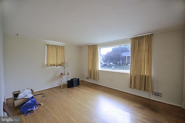 4121 LOCH CARROW RD, Baltimore, MD 21236