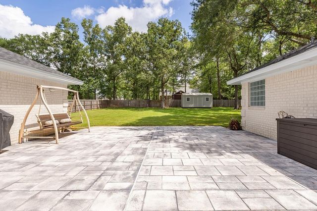 301 Southern Trace, Lufkin, TX 75901