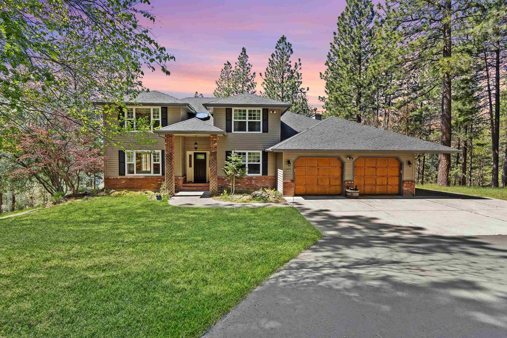 1228 S Greenridge Dr, Liberty Lake, WA 99019