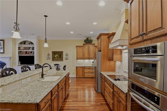 178 Woodmark Court, Winston-salem, NC 27104