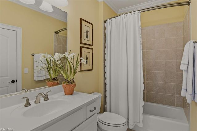178 Woodmark Court, Winston-salem, NC 27104