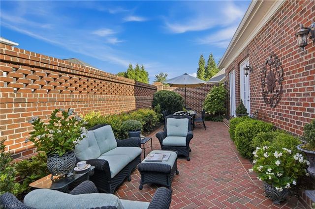 178 Woodmark Court, Winston-salem, NC 27104