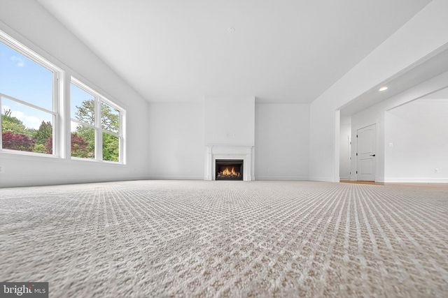 3913 VICTORIA OAKS TRL, Annandale, VA 22003