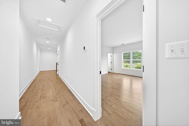 3913 VICTORIA OAKS TRL, Annandale, VA 22003