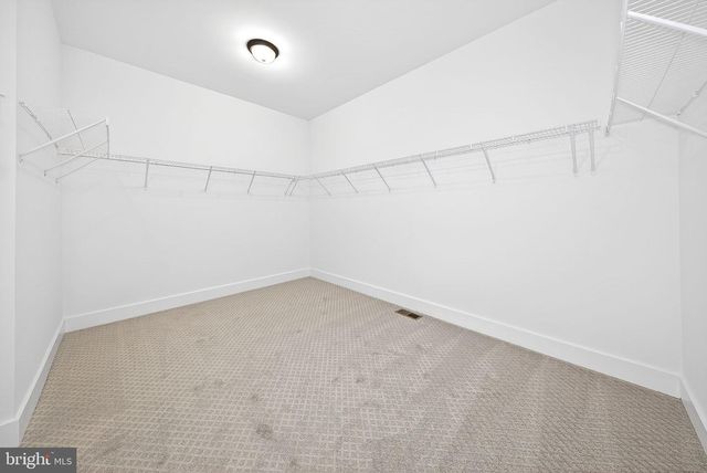 3913 VICTORIA OAKS TRL, Annandale, VA 22003