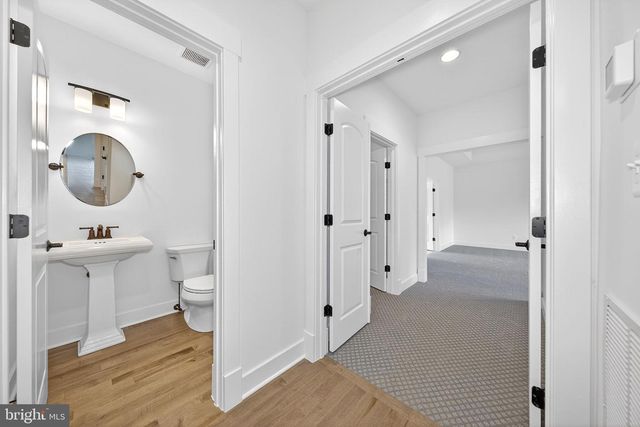 3913 VICTORIA OAKS TRL, Annandale, VA 22003