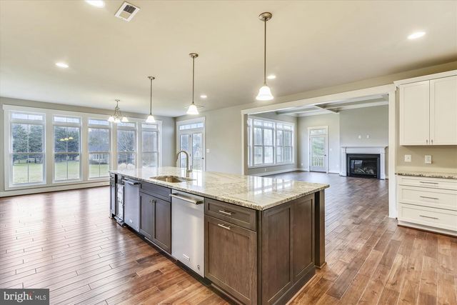 3913 VICTORIA OAKS TRL, Annandale, VA 22003