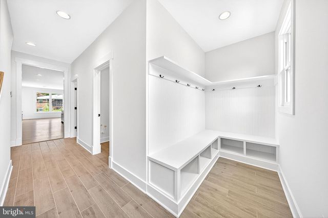3913 VICTORIA OAKS TRL, Annandale, VA 22003