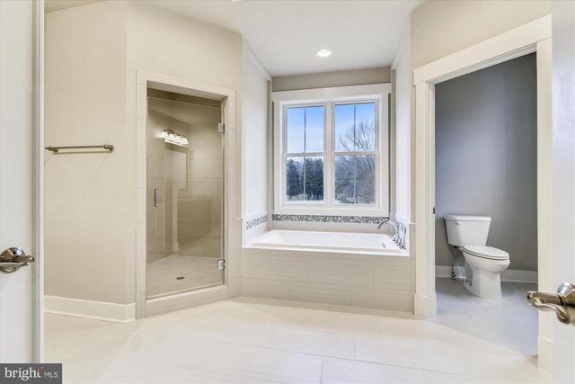 3913 VICTORIA OAKS TRL, Annandale, VA 22003