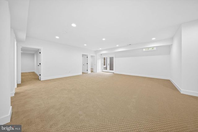 3913 VICTORIA OAKS TRL, Annandale, VA 22003