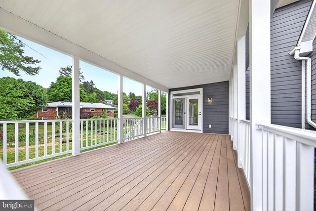 3913 VICTORIA OAKS TRL, Annandale, VA 22003