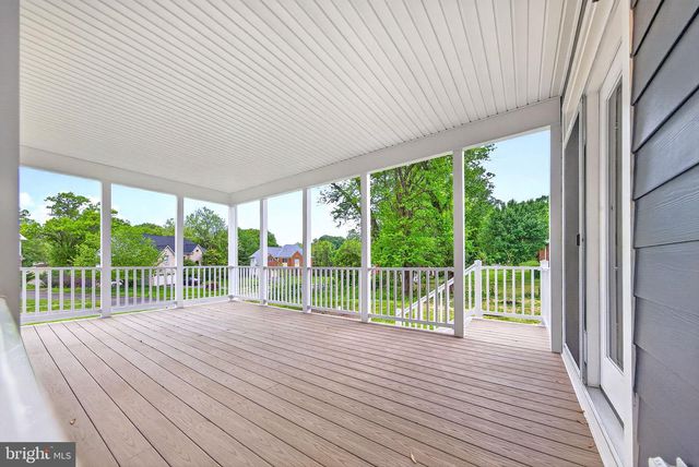 3913 VICTORIA OAKS TRL, Annandale, VA 22003