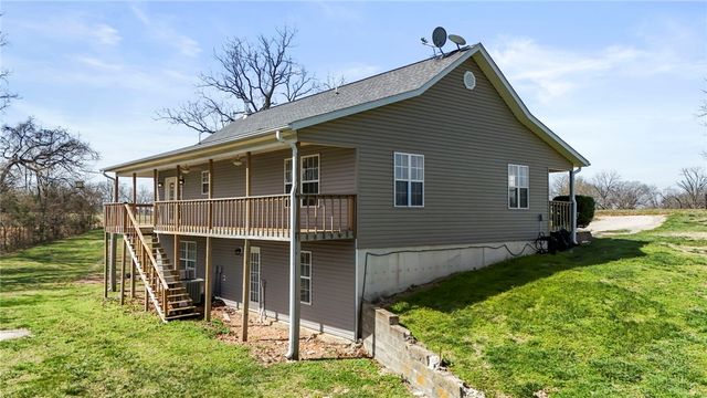 17008 Scott Cemetery Road, Garfield, AR 72732