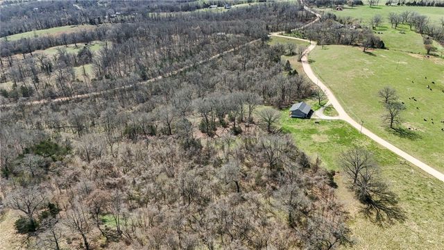 17008 Scott Cemetery Road, Garfield, AR 72732