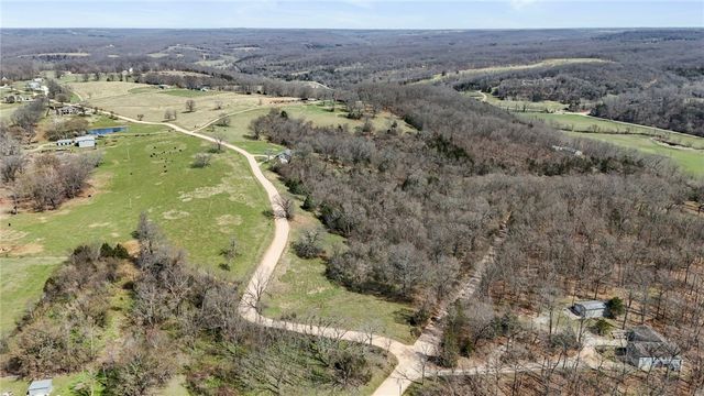 17008 Scott Cemetery Road, Garfield, AR 72732