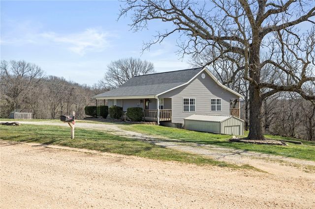 17008 Scott Cemetery Road, Garfield, AR 72732