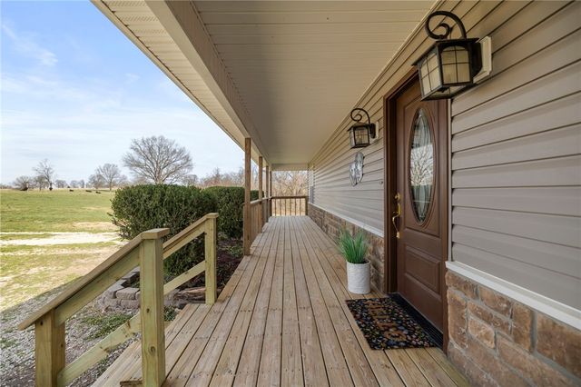 17008 Scott Cemetery Road, Garfield, AR 72732