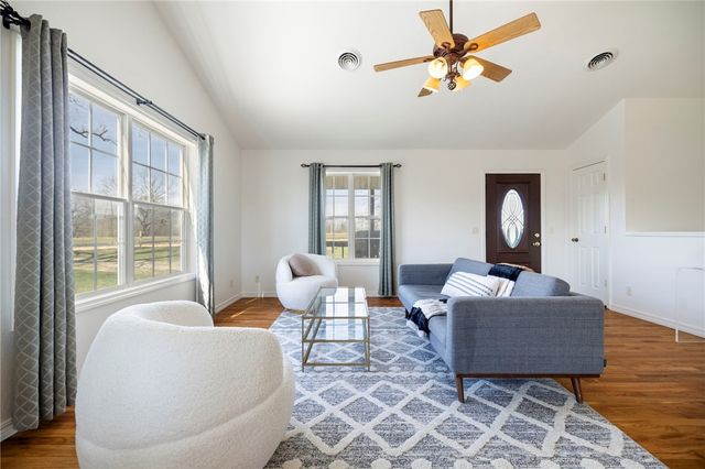 17008 Scott Cemetery Road, Garfield, AR 72732