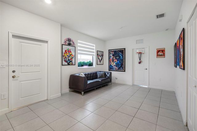 21189 SW 127th Ct, Miami, FL 33177