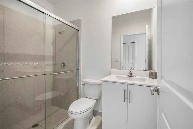 21189 SW 127th Ct, Miami, FL 33177