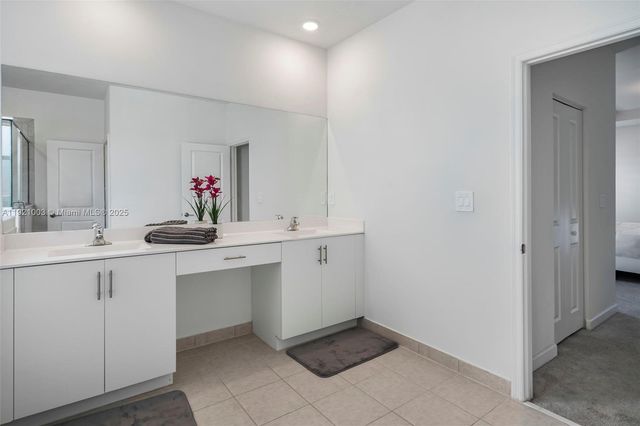 21189 SW 127th Ct, Miami, FL 33177