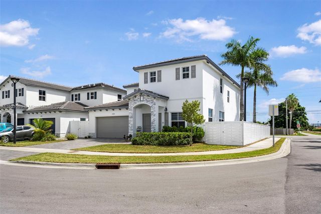 21189 SW 127th Ct, Miami, FL 33177