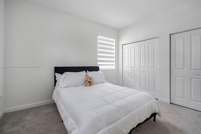 21189 SW 127th Ct, Miami, FL 33177