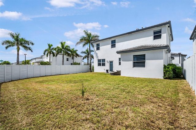 21189 SW 127th Ct, Miami, FL 33177