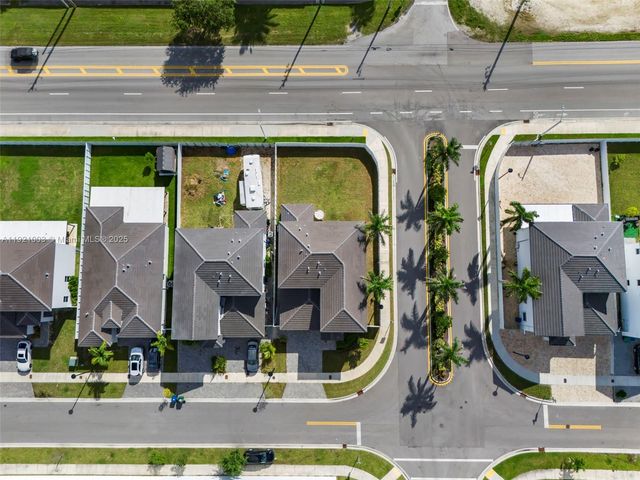 21189 SW 127th Ct, Miami, FL 33177