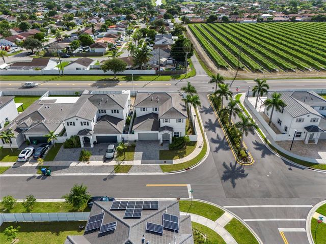 21189 SW 127th Ct, Miami, FL 33177