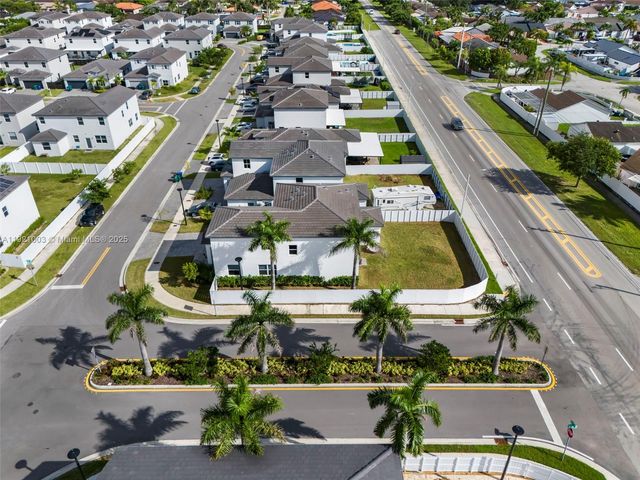 21189 SW 127th Ct, Miami, FL 33177
