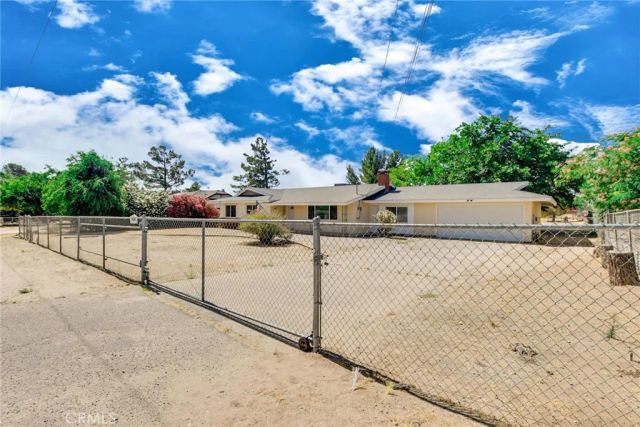 14347 Willow, Hesperia, CA 92345