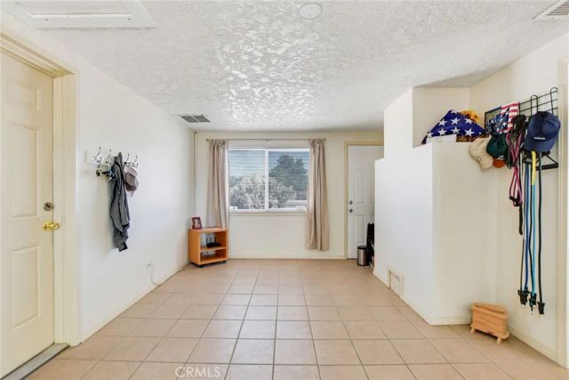 14347 Willow, Hesperia, CA 92345