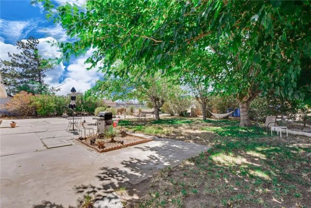 14347 Willow, Hesperia, CA 92345