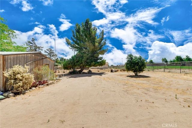 14347 Willow, Hesperia, CA 92345