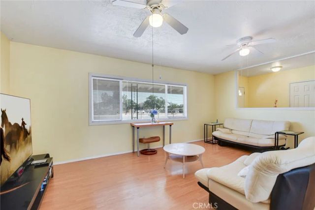 14347 Willow, Hesperia, CA 92345