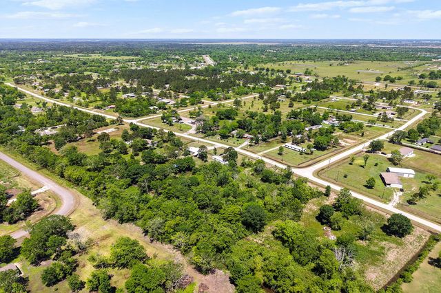 452 County Road 4863, Dayton, TX 77535