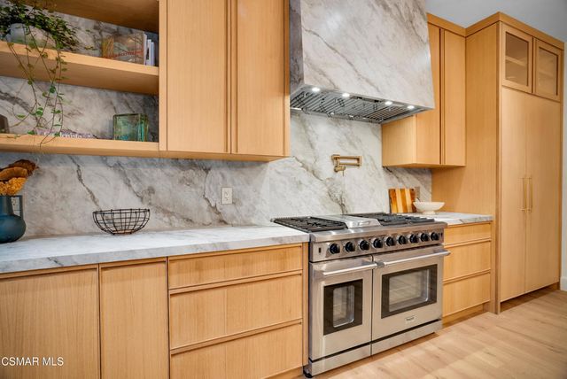 1201 La Granada Drive, Thousand Oaks, CA 91362