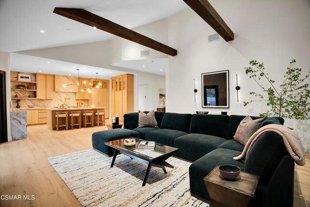 1201 La Granada Drive, Thousand Oaks, CA 91362