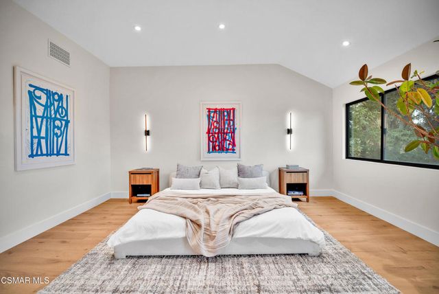 1201 La Granada Drive, Thousand Oaks, CA 91362