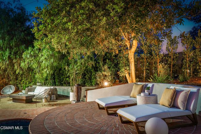 1201 La Granada Drive, Thousand Oaks, CA 91362